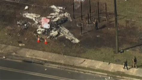 2 dead in small plane crash at South Florida airport