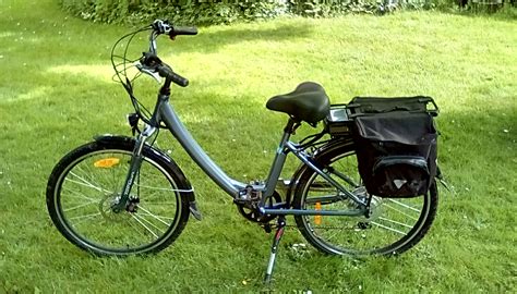 2 hand electric bike. Reviews. Tobey Grumet/CNN Underscored. A small, comfortable, highly adjustable electric utility bike meant to carry both people and stuff, the updated RadRunner 2 is fun and functional, and it won ... 