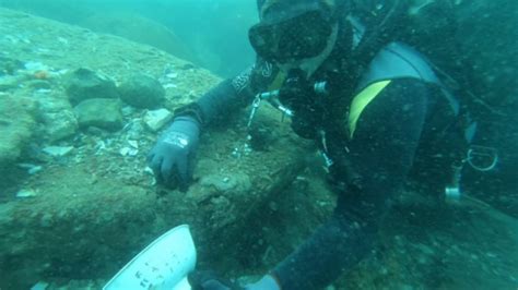 2 historic shipwrecks and their artefacts found in Singapore