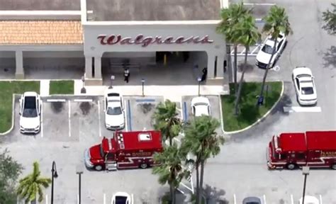 2 hospitalized after being shot at Walgreens in Plantation
