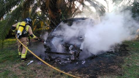 2 hospitalized after car hits palm tree, bursts into flames in Kendall