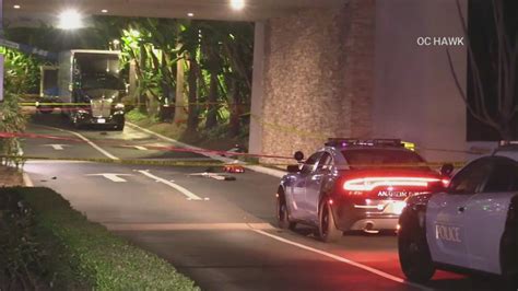 2 men found dead after shooting at Anaheim GardenWalk