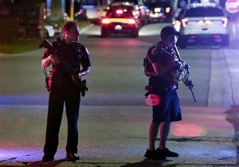 2 men wounded in separate shootings – Police