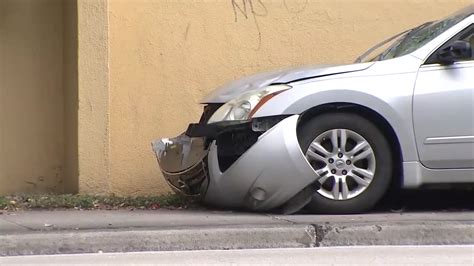 2 pedestrians hospitalized after being struck by car in SWMD