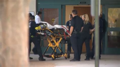 2 people, including a Sunrise Police officer, injured following shooting in Fort Lauderdale