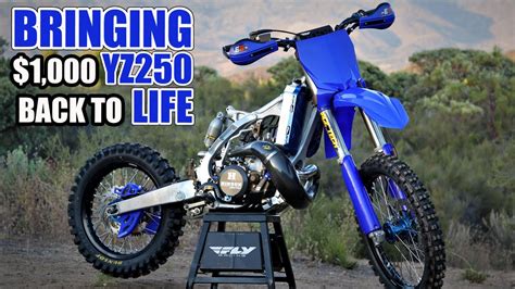 2 stroke dirt bike build time lapse - Yamaha YZ250 - YouTube