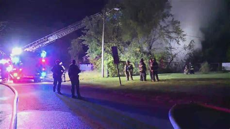 2 vacant homes catch fire in Cahokia Heights, Illinois