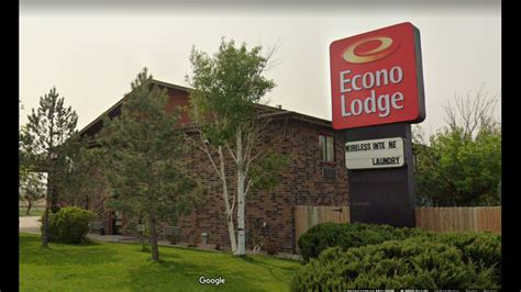 2 women sue Longmont hotel for allegedly providing attempted murder suspect access to room