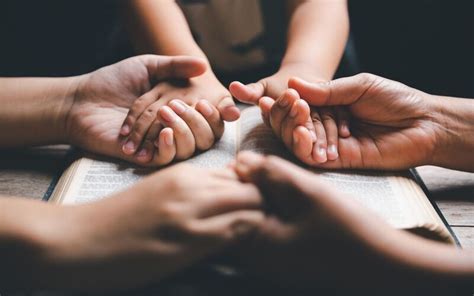 Read 2 4 Learning To Pray 