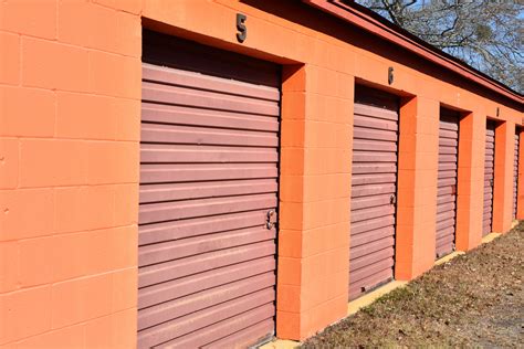 20 Cheap Storage Units in Lynn Haven, FL (from $21)