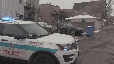 20 armed robberies reported across Chicago on Sunday: CPD