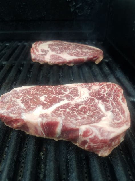 Mar 19, 2022 · 20 Ribeyes for $40! in L
