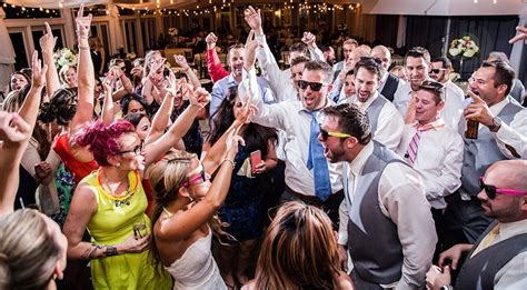 200 Best Wedding Reception Dance Songs Ever …