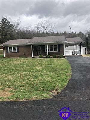 200 Woodside Dr, Radcliff, KY 40160 MLS# 1633044 Redfin