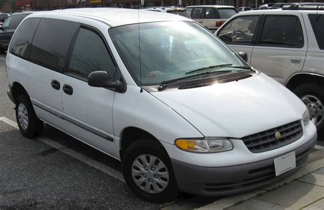 2000 Chrysler Voyager 3.3L for Sale in Billings MT - SCA