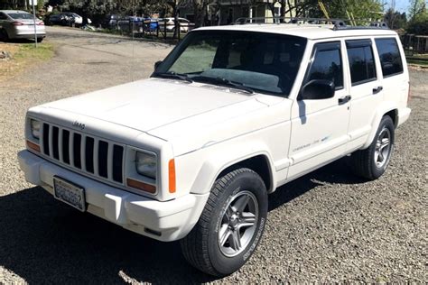 2000 Jeep Cherokee Price