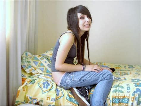 2000s scene girl outfit and hairstyle : r/nostalgia - Reddit