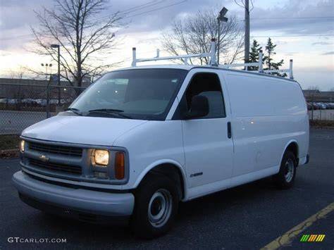 2001 chevy express van