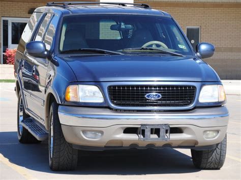 Read 2002 Ford Expedition Troubleshooting 