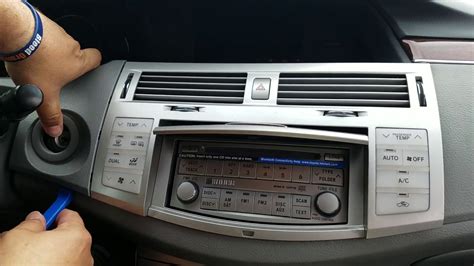 Read Online 2002 Toyota Avalon Radio Removal 
