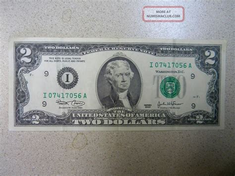 The $2 note features a . portrait of Thomas Jefferson on the front of the note and a vignette depicting the signing of the Declaration of Independence on the back of the note. Serial Numbers. A combination of eleven numbers and letters appears twice on the front of the note. For more information about U.S. currency visit www.uscurrency.gov. Key ...