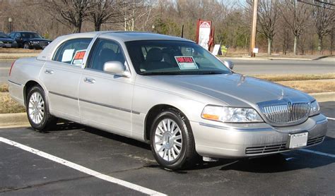 2003 lincoln town car workshop service reparaturanleitung. - Force 10 mxl network cabling guide.