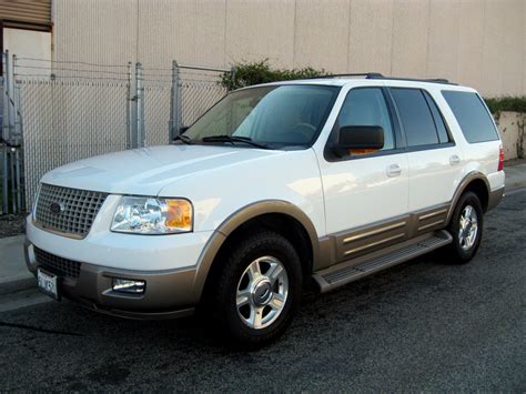 Read 2004 Ford Expedition 