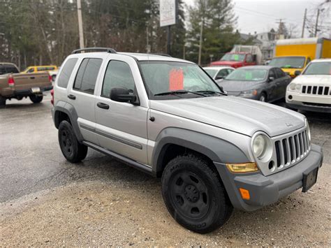 2005 JEEP LIBERTY 4X4 4DR SPORT 4WD - nh.craigslist.org