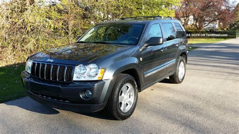 2006 jeep grand cherokee laredo. The 2006 Jeep Grand Cherokee lineup features two new models, the luxurious Overland and the high-performance SRT8. The Grand Cherokee was completely redesigned for 2005, and is bigger, more modern ... 