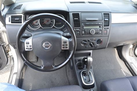 Full Download 2007 Nissan Versa Reference Guide 