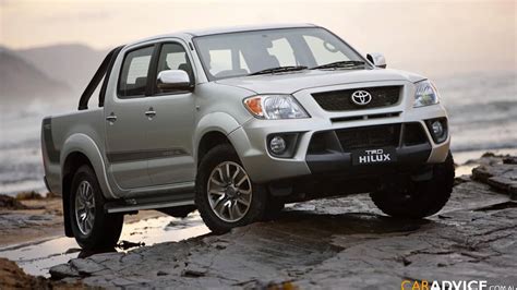 2008 TRD HiLux 4000SL Review - Drive