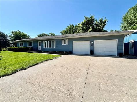 201 E Virginia St, Highland, KS 66035 Zillow