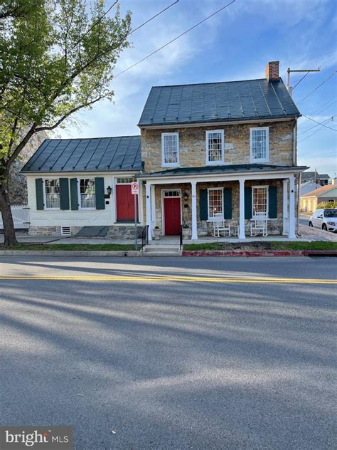 201 W Main St Sharpsburg, MD 21782 - Coldwell Banker