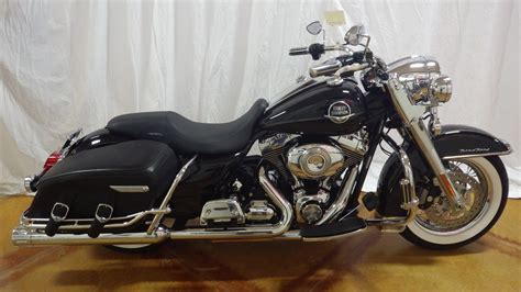 2010 harley road king classic owners manual. - Everyday voice care the lifestyle guide for singers and talkers.