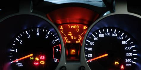 2010 nissan frontier service engine soon light reset.  The check engine light is o...