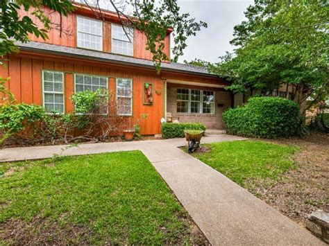 1208 E Mitchell St, Arlington TX, is a Single Family home that contains 1580 sq ft and was built in 1958.It contains 3 bedrooms and 2 bathrooms. The Zestimate for this Single Family is $269,000, which has increased by $48,461 in the last 30 days.The Rent Zestimate for this Single Family is $1,977/mo, which has decreased by $17/mo in the last 30 days.. 