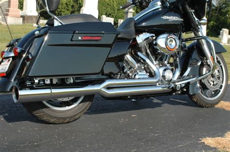 2011 street glide tire size. Rear Tire for 09-later FLHTCUTG Tri Glide Ultra Classic and 10-11 FLHXXX Street Glide Trike. NOTE: Tire does not have Harley-Davidson printed on the sidewall. Product Videos. Custom Field. Tire Size 205/65-15. Model TRIKE. Tire Width 205. Aspect Ratio 65. Rim Size 15. Position REAR. Load Rating 92 (max 1389 Lbs.) Speed Rating T (max 118 mph) 