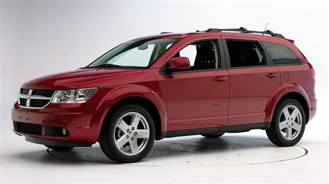 The 2010 Dodge Journey comes with a 2.4-