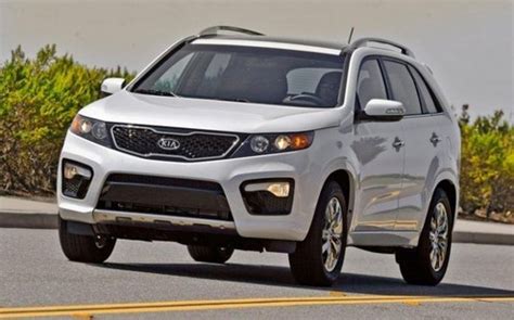 2012 kia sorento recalls. NHTSA’s 5-Star Safety Ratings help consumers compare vehicle safety when searching for a car. More stars mean safer cars. Combines Driver and Passenger star ratings into a single frontal rating. The frontal barrier test simulates a head-on collision between two similar vehicles, each moving at 35 mph. Combines Side Barrier and Side Pole Star ... 