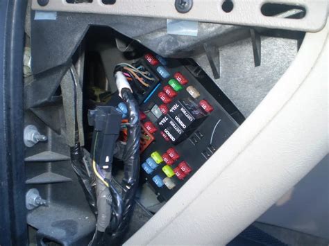 2012 silverado flasher relay location. Advertisements Fuse box diagram (fuse layout), location and assignment of fuses and relays Chevrolet Silverado, GMC Sierra 1500, 2500HD, 3500HD (2007, 2008, 2009, 2010, 2011, 2012, 2013). Checking and Replacing Fuses 