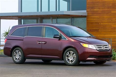 2013 Honda Odyssey Values & Cars for Sale Kelley Blue Book