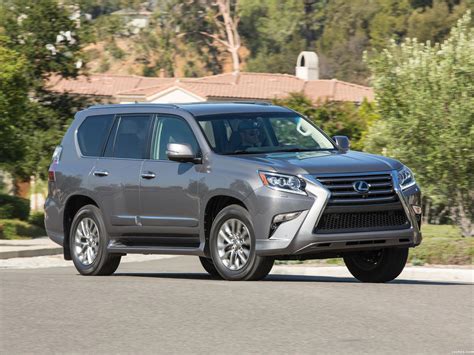 The average Toyota 4Runner Limited V8 costs about $14,5