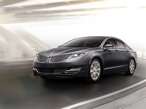 2014-2015 Lincoln MKZ Recalled Over Braking System Safety Issue