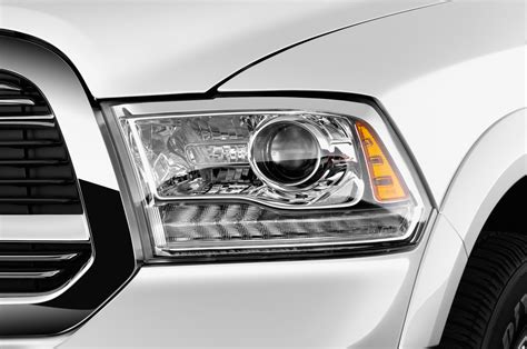 2015 Ram 1500 Headlights - HeadlightsDepot.com