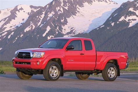 2015 Toyota Tacoma. Configurations. Select up to 3 trims below to compare some key specs and options for the 2015 Toyota Tacoma. For full details such as dimensions, cargo capacity, suspension, colors, and brakes, specific Tacoma trim. 2WD Access Cab I4 MT (Natl). 