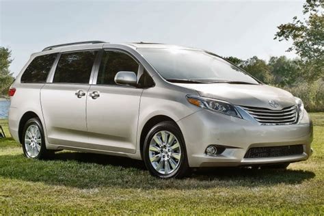 2016 Toyota Sienna, used, $27,380 VIN 5TDDK3DC7GS145593 DealerRater.com