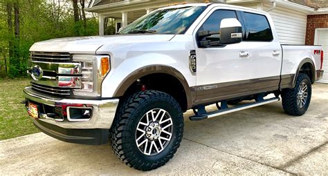 2017 f250 leveling kit. Level the stance of your 2017-2019 Ford F250 and F350 Super Duty truck by installing this 2-inch coil spacer leveling kit from BDS. Designed to improve stance, performance, and capability, this kit includes everything necessary to set your truck up right with clearance for... 