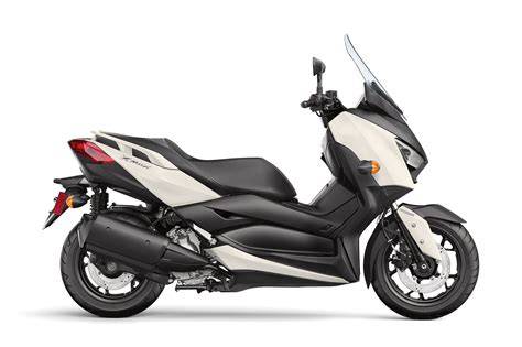 2018 Yamaha XMax - Motorcycles & Scooters - raincitystudios.com