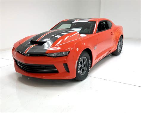 Detailed specs and features for the Used 2018 Chevrolet Camaro