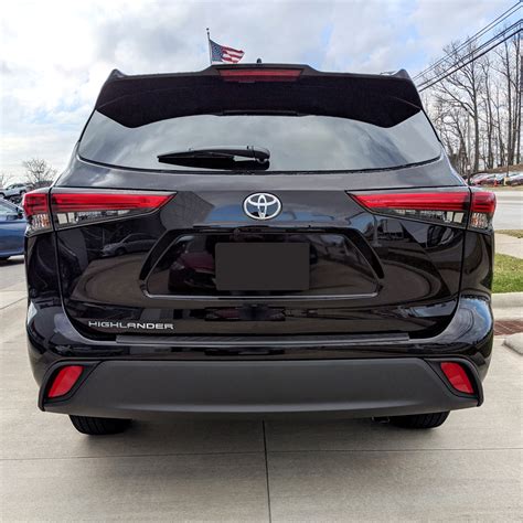 2021 toyota highlander xle towing capacity. Feb 27, 2023 · The 2019 Toyota Highlander has a towing capacity of 5,000 pounds. The 2019 Toyota Highlander tow capacity is affected by other factors like engine type, drivetrain, the weight of cargo and passengers, and whether your vehicle has a towing package equipped or not. You can always reach out to your local Toyota dealership for details to confirm ... 